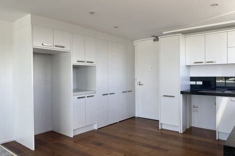 Photo of property in Bella Vista, 3d/84 Gunner Drive, Te Atatu Peninsula, Auckland, 0610