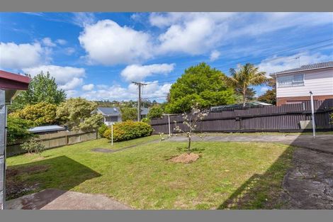 Photo of property in 51 Triangle Road, Massey, Auckland, 0614