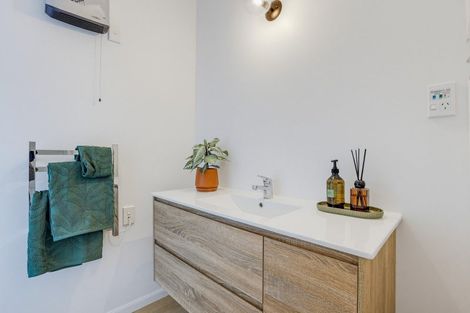 Photo of property in 6888e Christchurch Akaroa Road, Takamatua, 7581