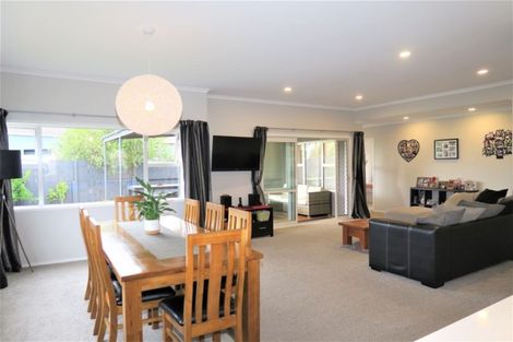 Photo of property in 6 Omega Place, Coastlands, Whakatane, 3120