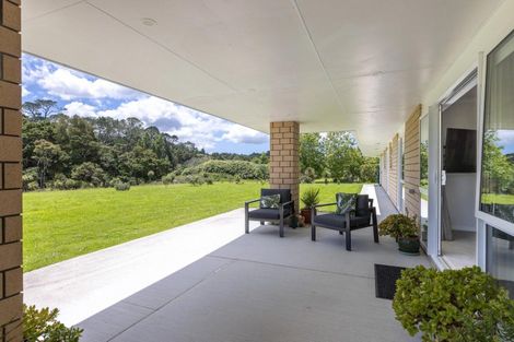 Photo of property in 429 Waitoki Road, Waitoki, Silverdale, 0994