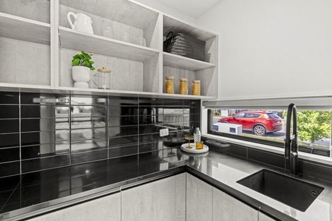 Photo of property in 5 Skibbereen Drive, Halswell, Christchurch, 8025