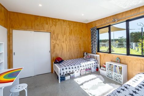 Photo of property in 16 East Taratahi Road, West Taratahi, Carterton, 5887