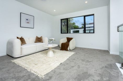 Photo of property in 23a Glenvar Road, Torbay, Auckland, 0630