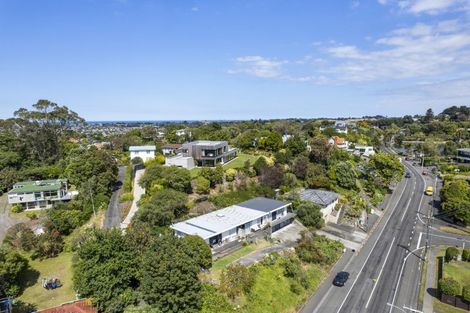 Photo of property in 73 Great North Road, Saint Johns Hill, Whanganui, 4501