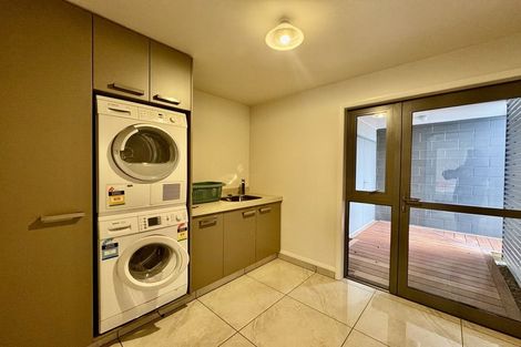 Photo of property in 45a Wharfe Street, South Hill, Oamaru, 9400