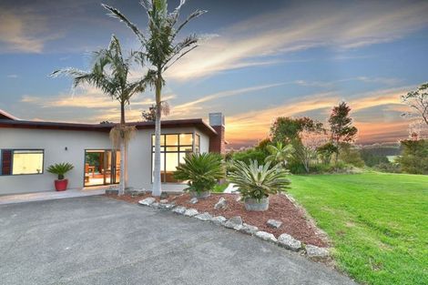 Photo of property in 1453 East Coast Road, Redvale, Albany, 0794