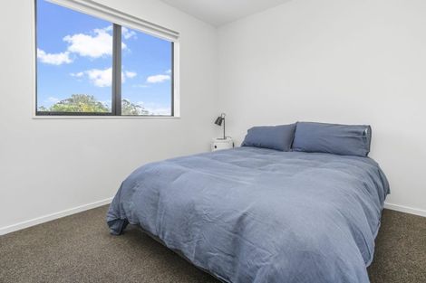 Photo of property in 48b Kemble Close, Mangere, Auckland, 2022