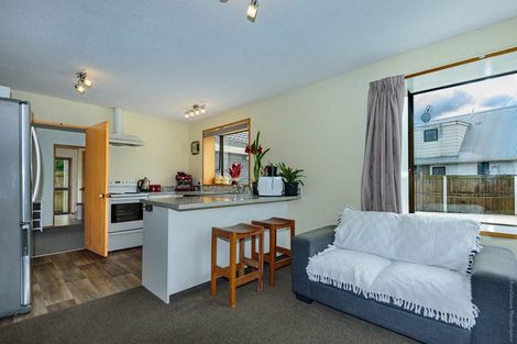 Photo of property in 42b Medina Crescent, Parklands, Christchurch, 8083