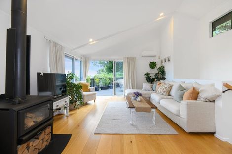 Photo of property in 92 Hadfield Street, Beach Haven, Auckland, 0626