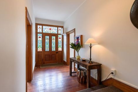 Photo of property in 11 Devon Street, Aro Valley, Wellington, 6021