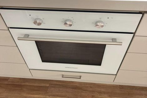 Photo of property in 91a Memorial Avenue, Ilam, Christchurch, 8053