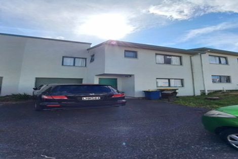 Photo of property in 12 Vitex Lane, Henderson, Auckland, 0612