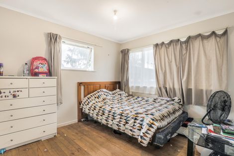 Photo of property in 13 Hyde Street, Manurewa East, Auckland, 2102