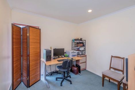 Photo of property in 7 Tararua Crescent, Otaki, 5512