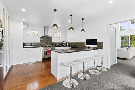 Photo of property in 8 Chatham Street, Berhampore, Wellington, 6023