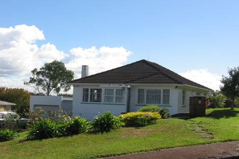 Photo of property in 5 Routley Drive, Glen Eden, Auckland, 0602