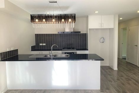 Photo of property in 74 Keri Vista Rise, Papakura, 2110