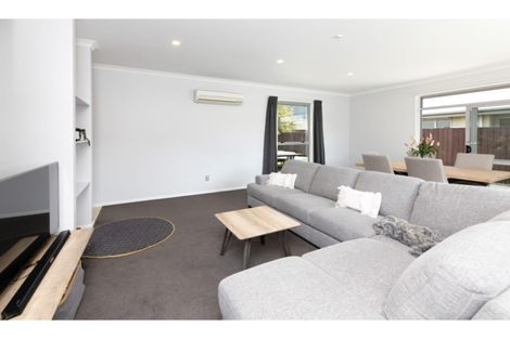 Photo of property in 17 Maurice Stanton Place, Shirley, Christchurch, 8052