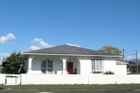 Photo of property in 97 Wallace Place, Westown, New Plymouth, 4310