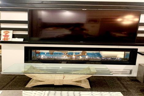 Photo of property in 37 Newington Road, Henderson, Auckland, 0612