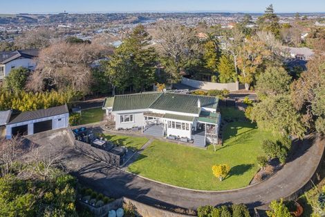 Photo of property in 17 Tulloch Street, Saint Johns Hill, Whanganui, 4500