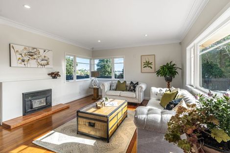 Photo of property in 22 Cliff Road, Papakura, 2110