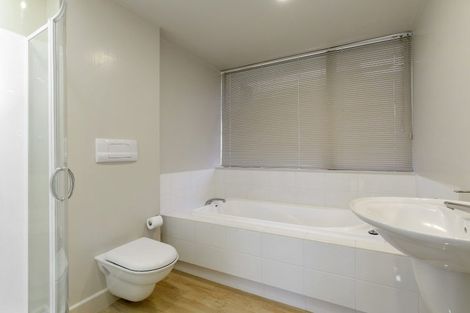 Photo of property in Shelley Bay Terraces, 23/61 Maupuia Road, Maupuia, Wellington, 6022