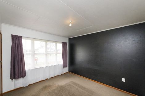 Photo of property in 8 John F Kennedy Drive, Milson, Palmerston North, 4414