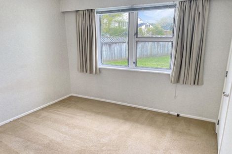 Photo of property in 2b Sutherland Avenue, Silverstream, Upper Hutt, 5019