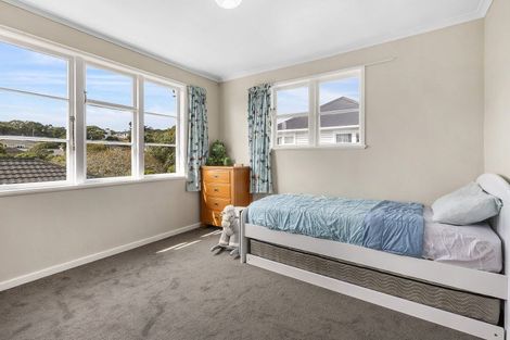 Photo of property in 9 Stephen Street, Johnsonville, Wellington, 6037