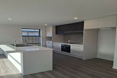 Photo of property in 21 Ella Street, Rolleston, 7614