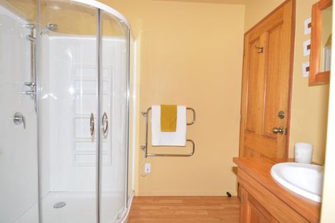 Photo of property in 33 Rakiura Parade, Otatara, Invercargill, 9879