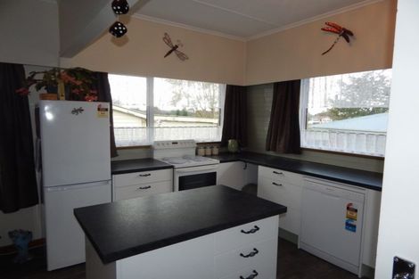 Photo of property in 40 High Street, Eltham, 4322