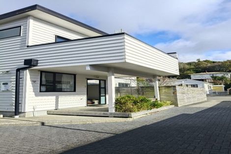 Photo of property in 7b Phillip Street, Johnsonville, Wellington, 6037
