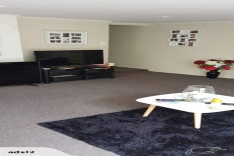 Photo of property in 44 Bayview Road, Browns Bay, Auckland, 0630