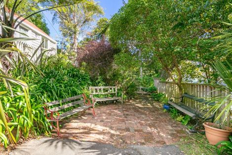 Photo of property in 39 Glenbervie Terrace, Thorndon, Wellington, 6011