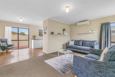 Photo of property in 36 Wilton Street, Levin, 5510