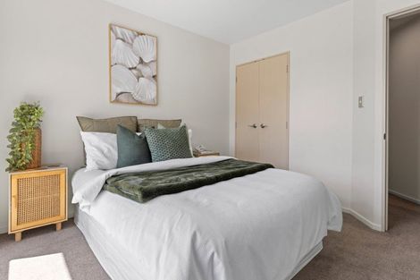 Photo of property in 15 Coolspring Way, Redwood, Christchurch, 8051