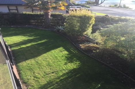 Photo of property in 14 Finlay Grove, Waikawa, Picton, 7220