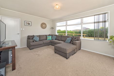 Photo of property in 4 Capella Place, Manurewa, Auckland, 2102