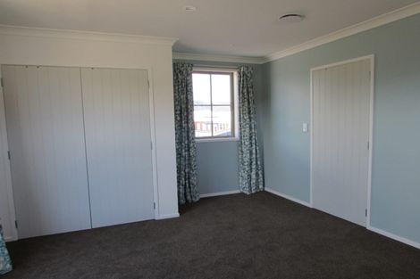 Photo of property in 1 Stephen Street, Trentham, Upper Hutt, 5018