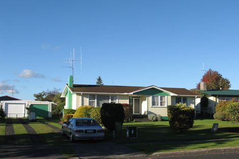 Photo of property in 39 Aotea Crescent, Tokoroa, 3420