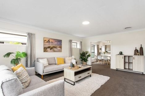 Photo of property in 98 Sparks Road, Hoon Hay, Christchurch, 8025