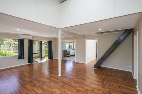 Photo of property in 34 Campion Road, Waikanae Beach, Waikanae, 5036