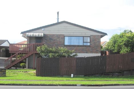 Photo of property in 1/66 Aviemore Drive, Highland Park, Auckland, 2010