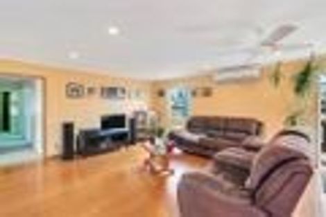 Photo of property in 35 Harrington Road, Henderson, Auckland, 0610