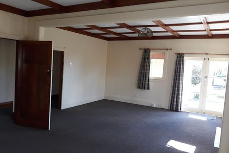 Photo of property in 94 Queen Street, Waiuku, 2123