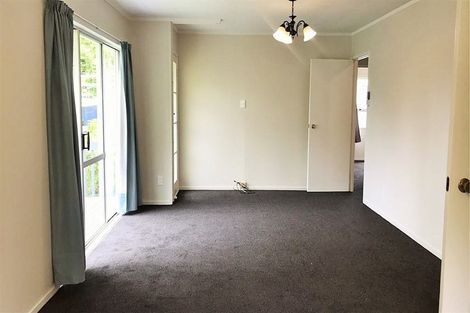 Photo of property in 26 Tudor Road, Henderson, Auckland, 0610