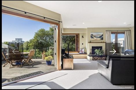 Photo of property in 29 Grant Road, Thorndon, Wellington, 6011